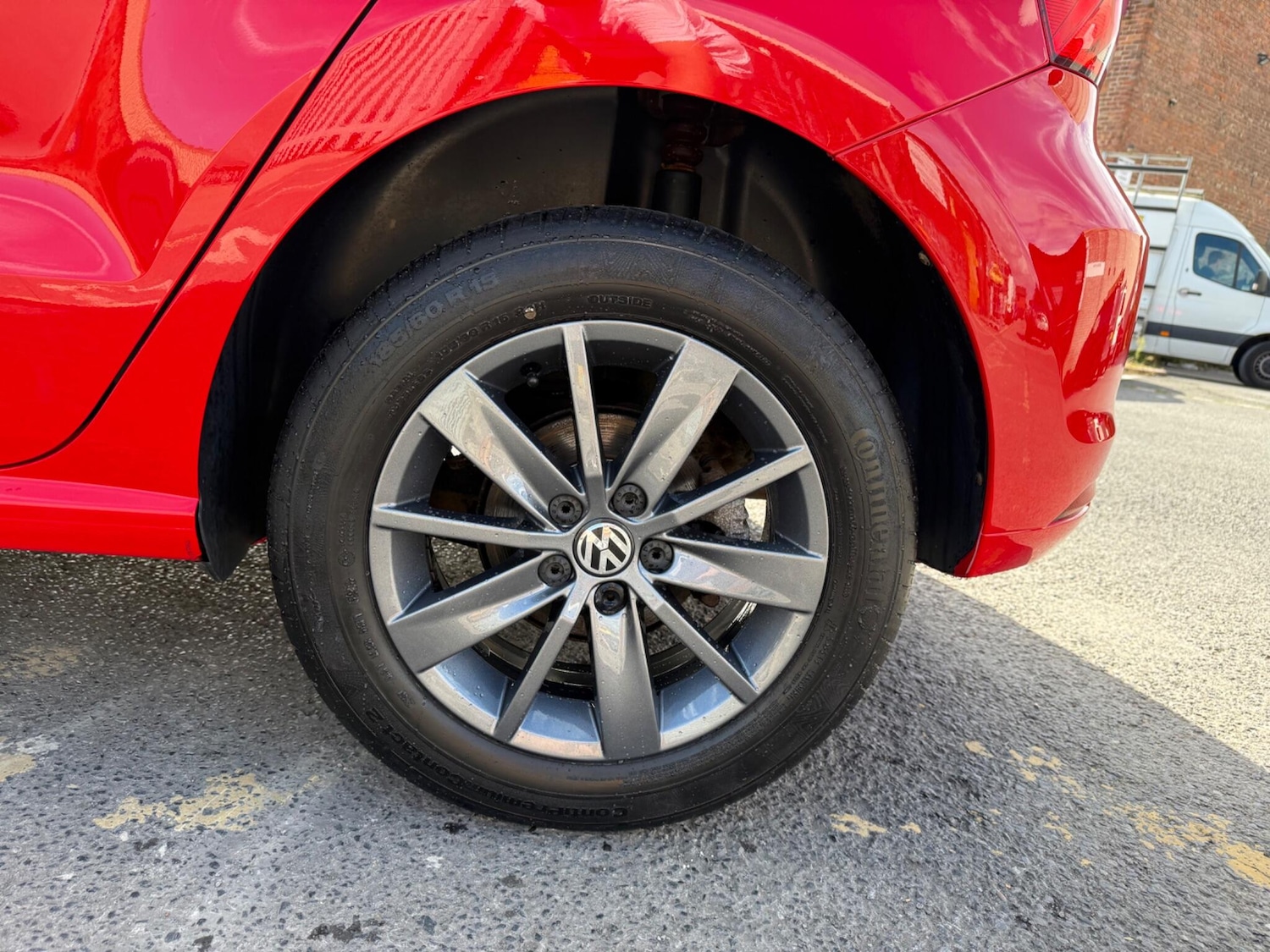 Used Volkswagen Polo 2014 for sale - 77230391: Photo 42