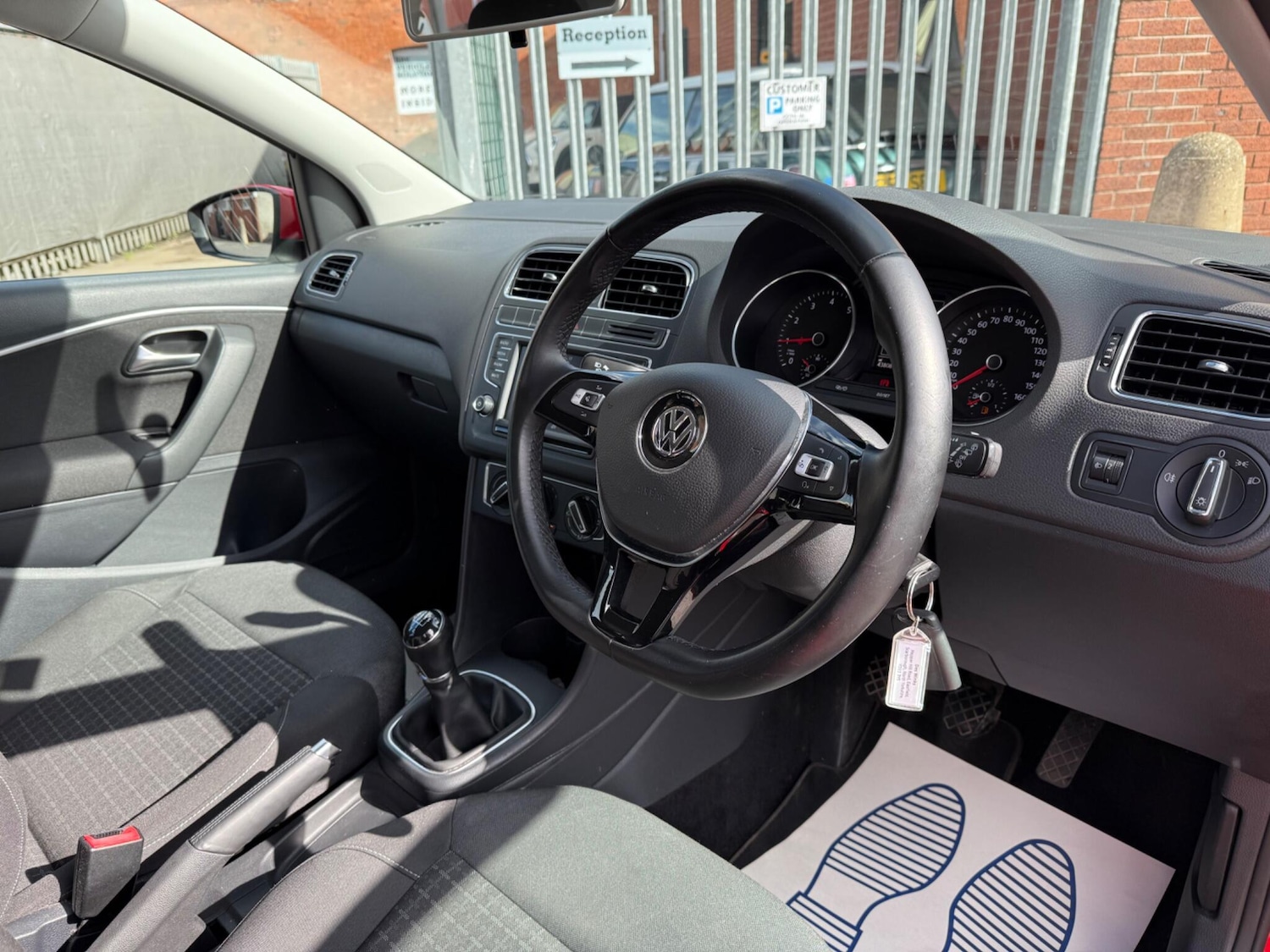 Used Volkswagen Polo 2014 for sale - 77230391: Photo 9