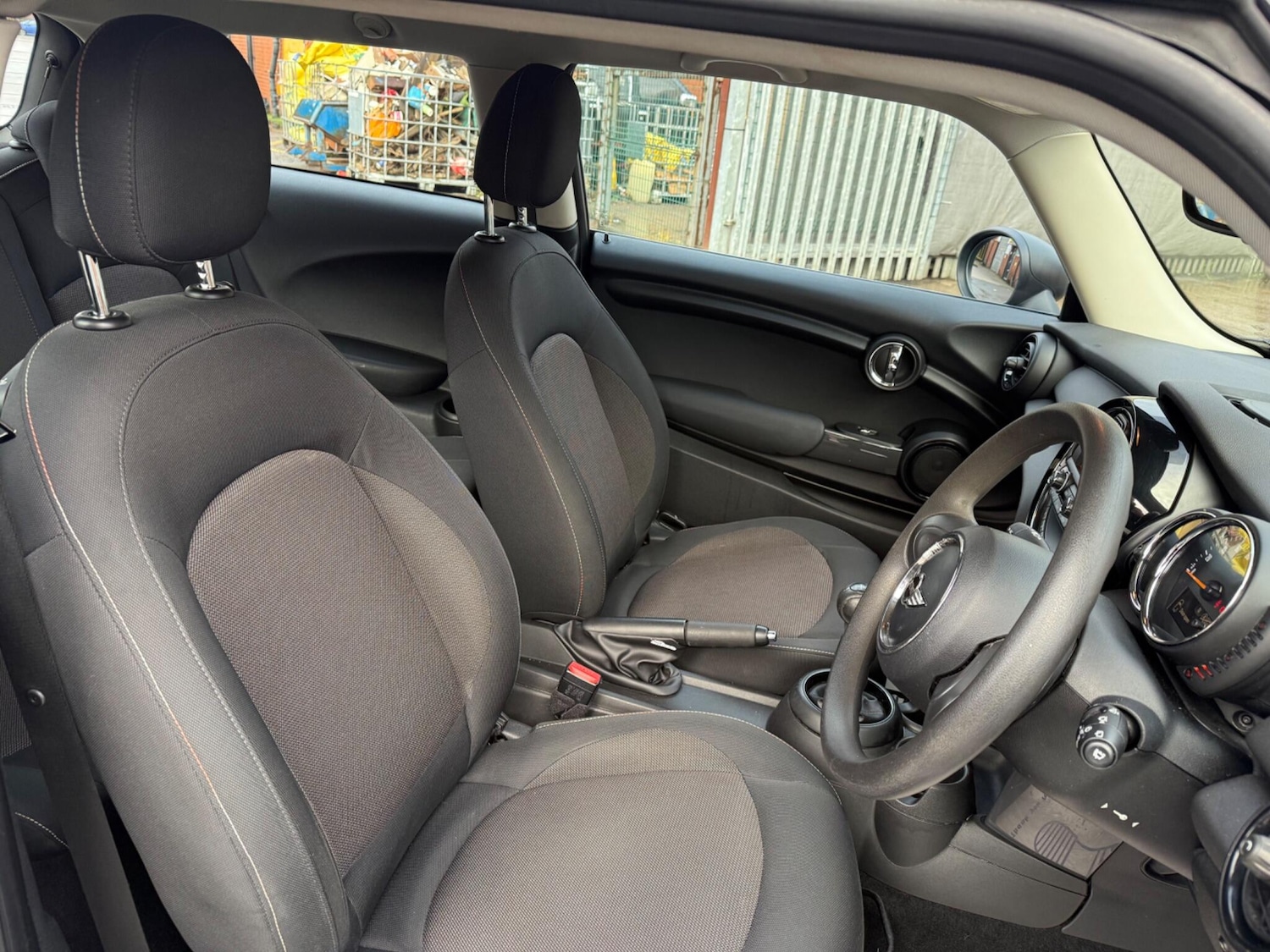 Used MINI Hatch 2017 for sale - 77229957: Photo 28