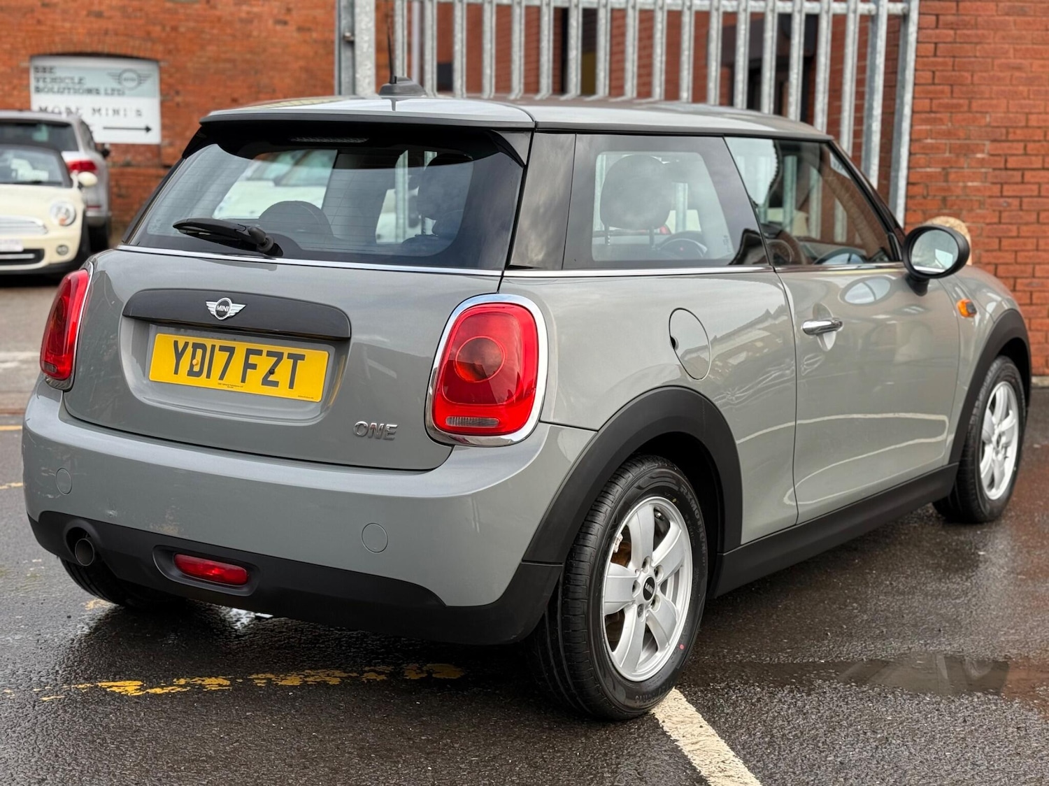 Used MINI Hatch 2017 for sale - 77229957: Photo 7