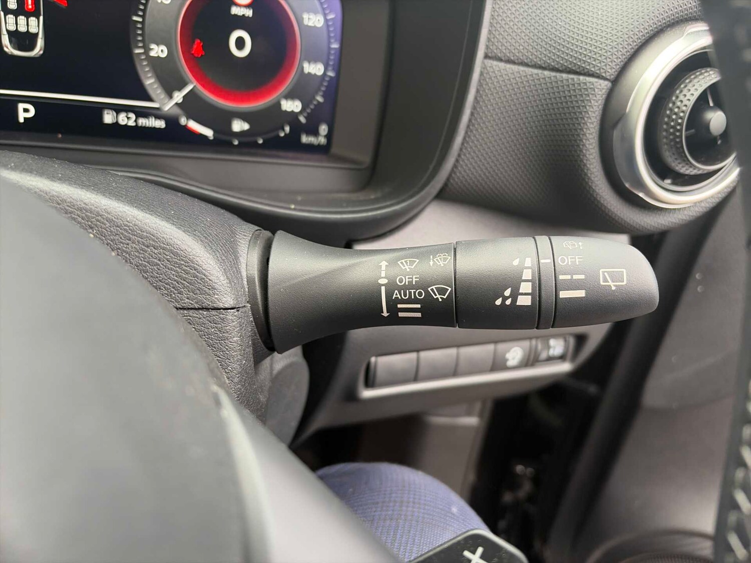 Used Nissan Juke 2025 for sale - 78196256: Photo 25