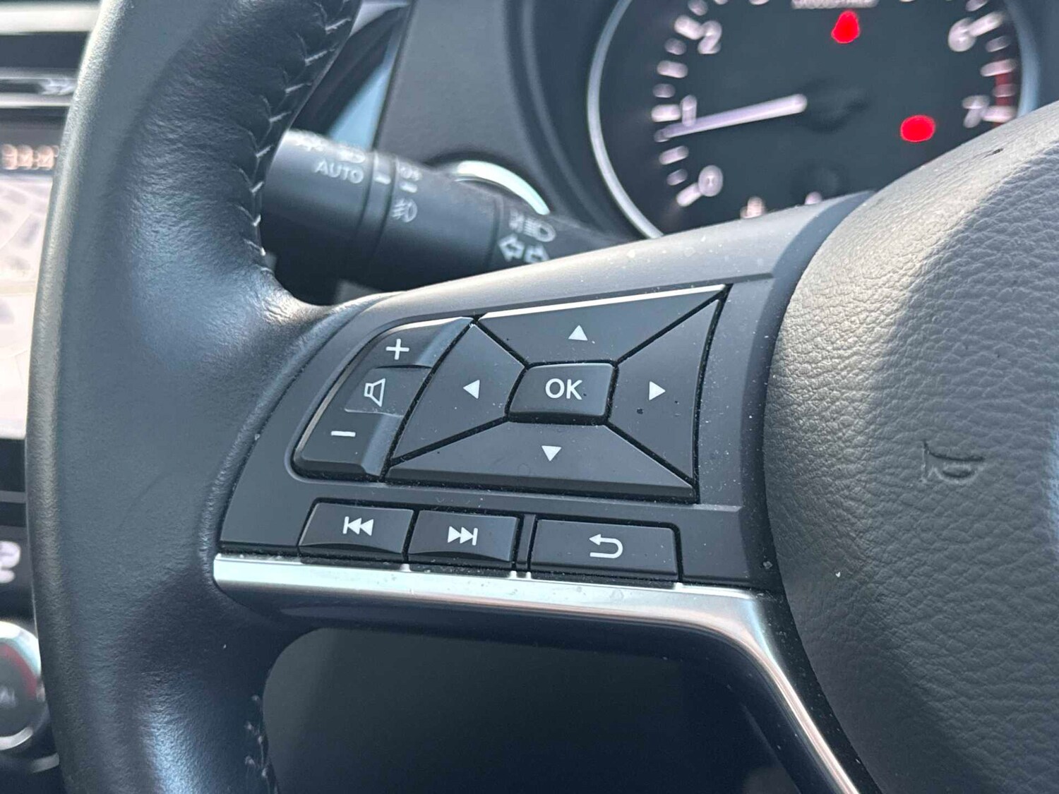 Used Nissan Qashqai 2018 for sale - 76725864: Photo 24