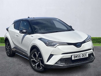 Used Toyota C-HR 2017 for sale - 79073733: Photo