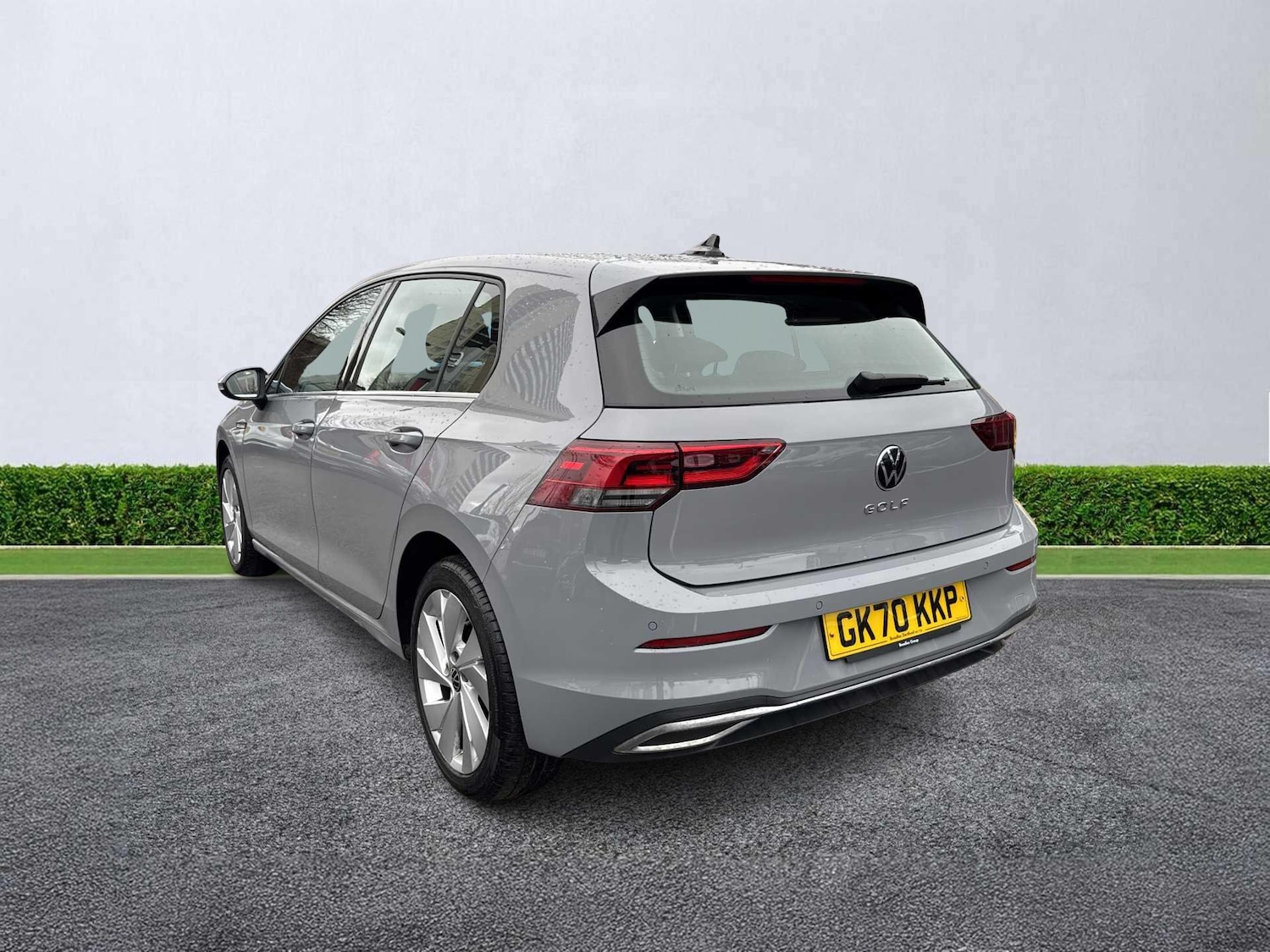 Used Volkswagen Golf 2020 for sale - 77487342: Photo 2