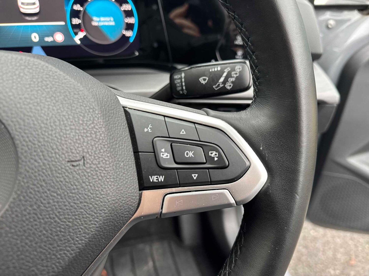 Used Volkswagen Golf 2020 for sale - 77487342: Photo 23