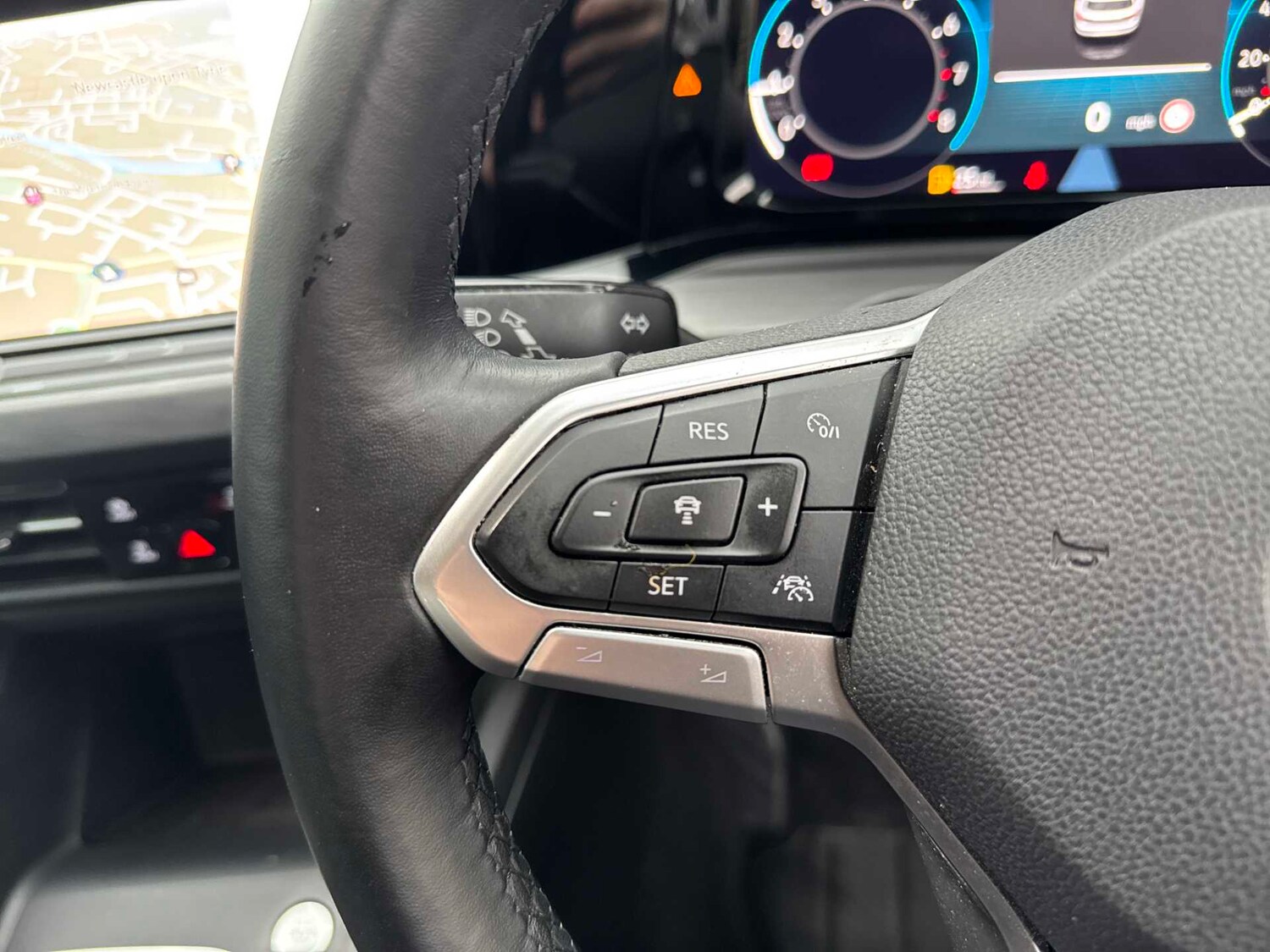 Used Volkswagen Golf 2020 for sale - 77487342: Photo 24