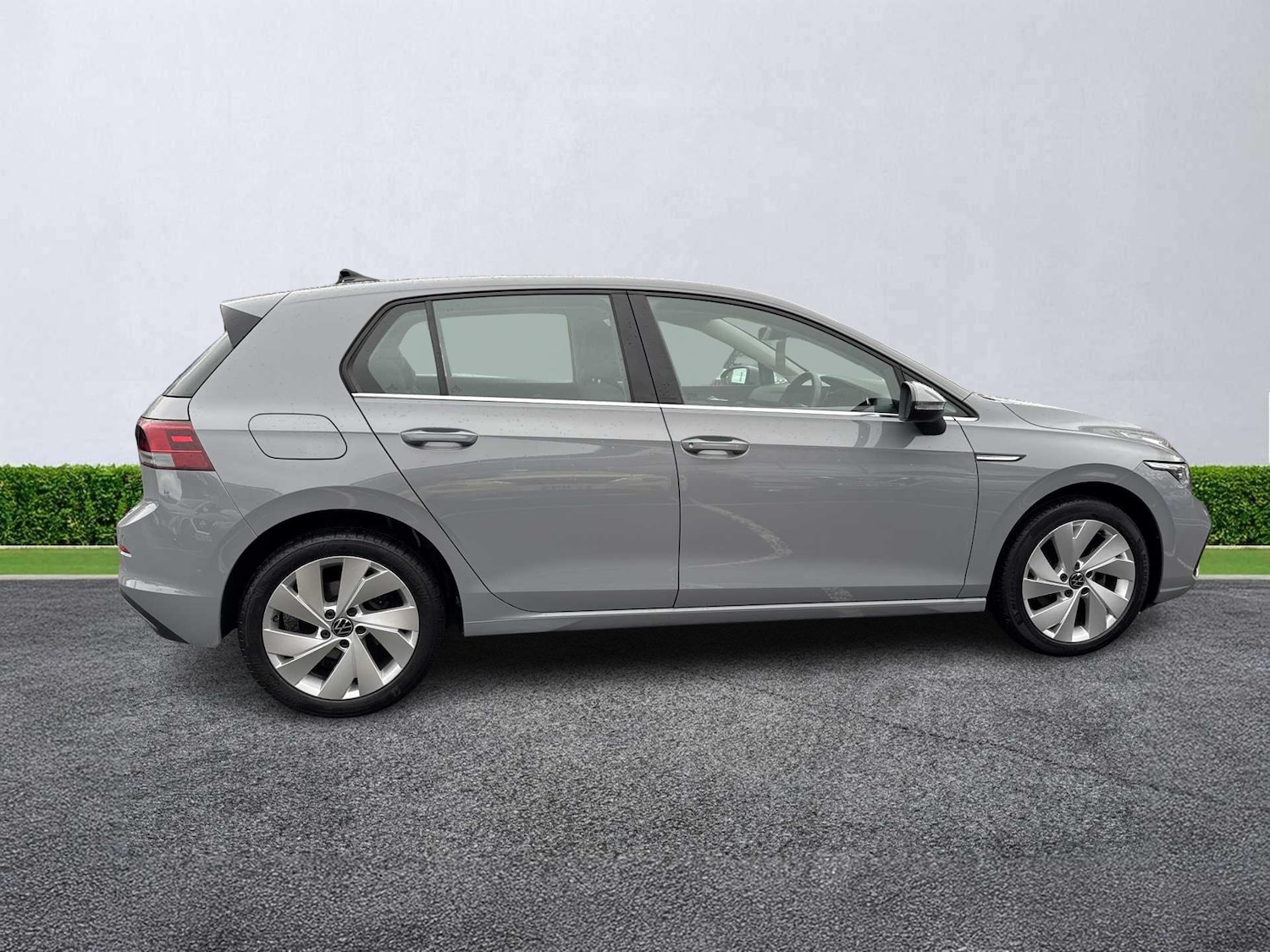 Used Volkswagen Golf 2020 for sale - 77487342: Photo 3