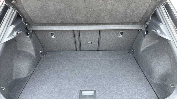 Used Volkswagen T-Roc 2022 for sale - 75557423: Photo 16