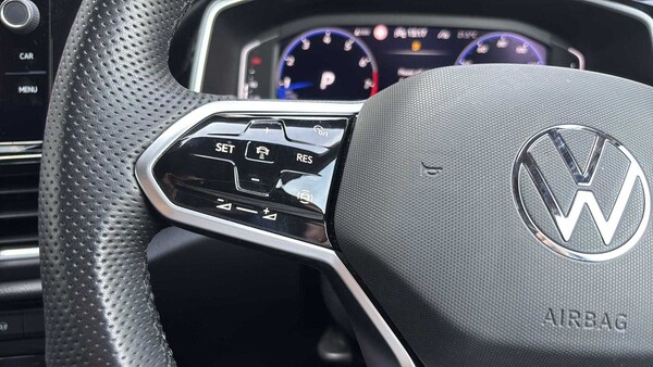 Used Volkswagen T-Roc 2022 for sale - 75557423: Photo 24