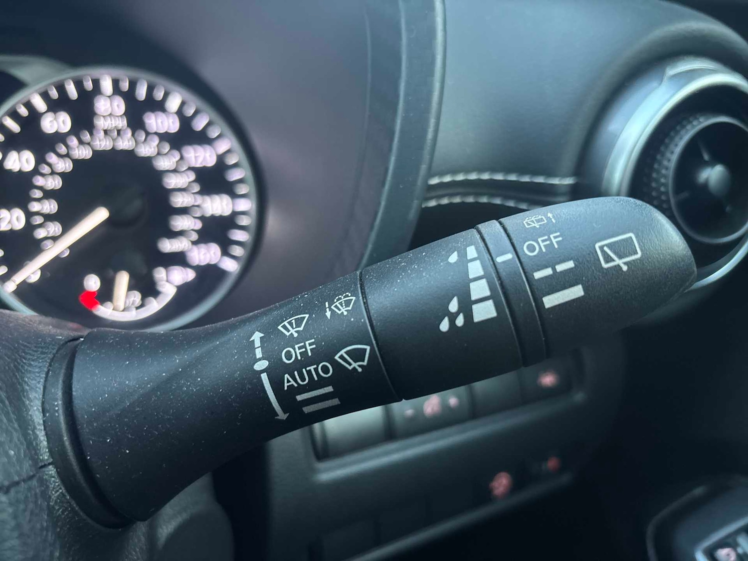 Used Nissan Juke 2022 for sale - 76918940: Photo 25