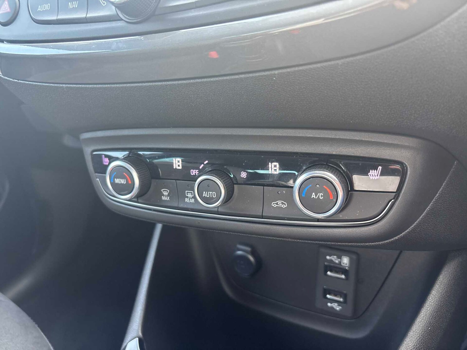 Used Vauxhall Crossland 2022 for sale - 78193115: Photo 11