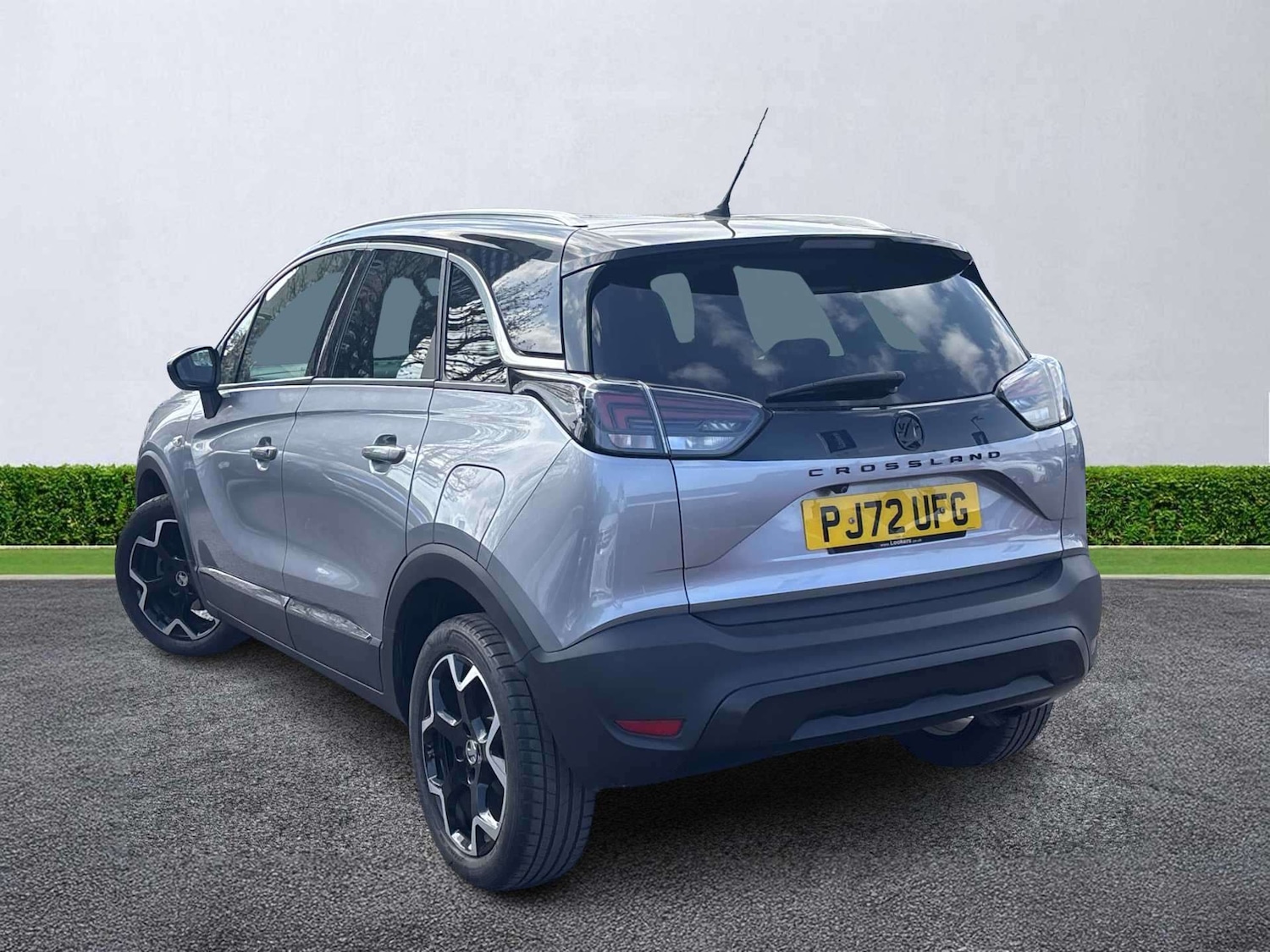 Used Vauxhall Crossland 2022 for sale - 78193115: Photo 2