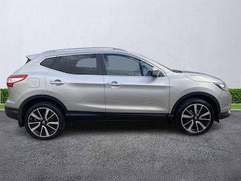 Used Nissan Qashqai 2016 for sale - 76157271: Photo 3