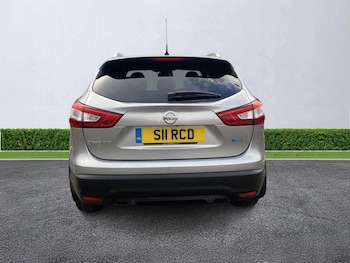 Used Nissan Qashqai 2016 for sale - 76157271: Photo 4