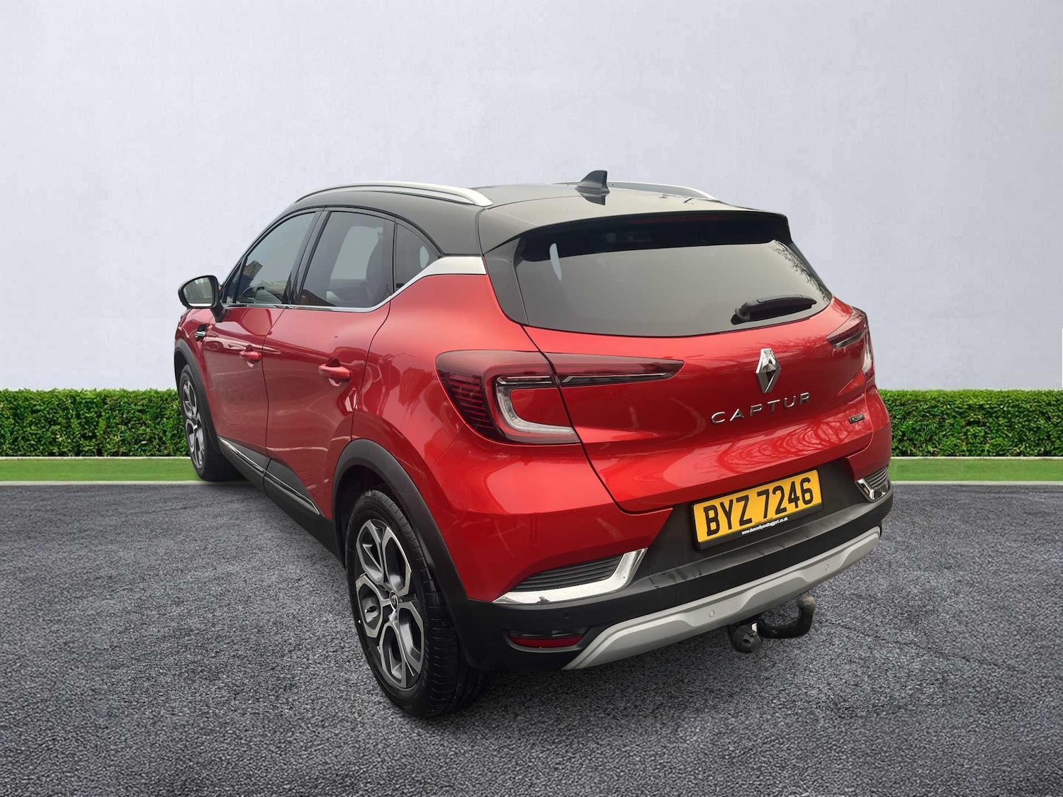 Used Renault Captur 2022 for sale - 77488179: Photo 2