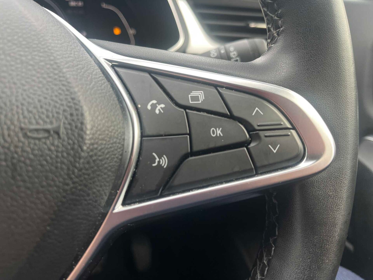 Used Renault Captur 2022 for sale - 77488179: Photo 24