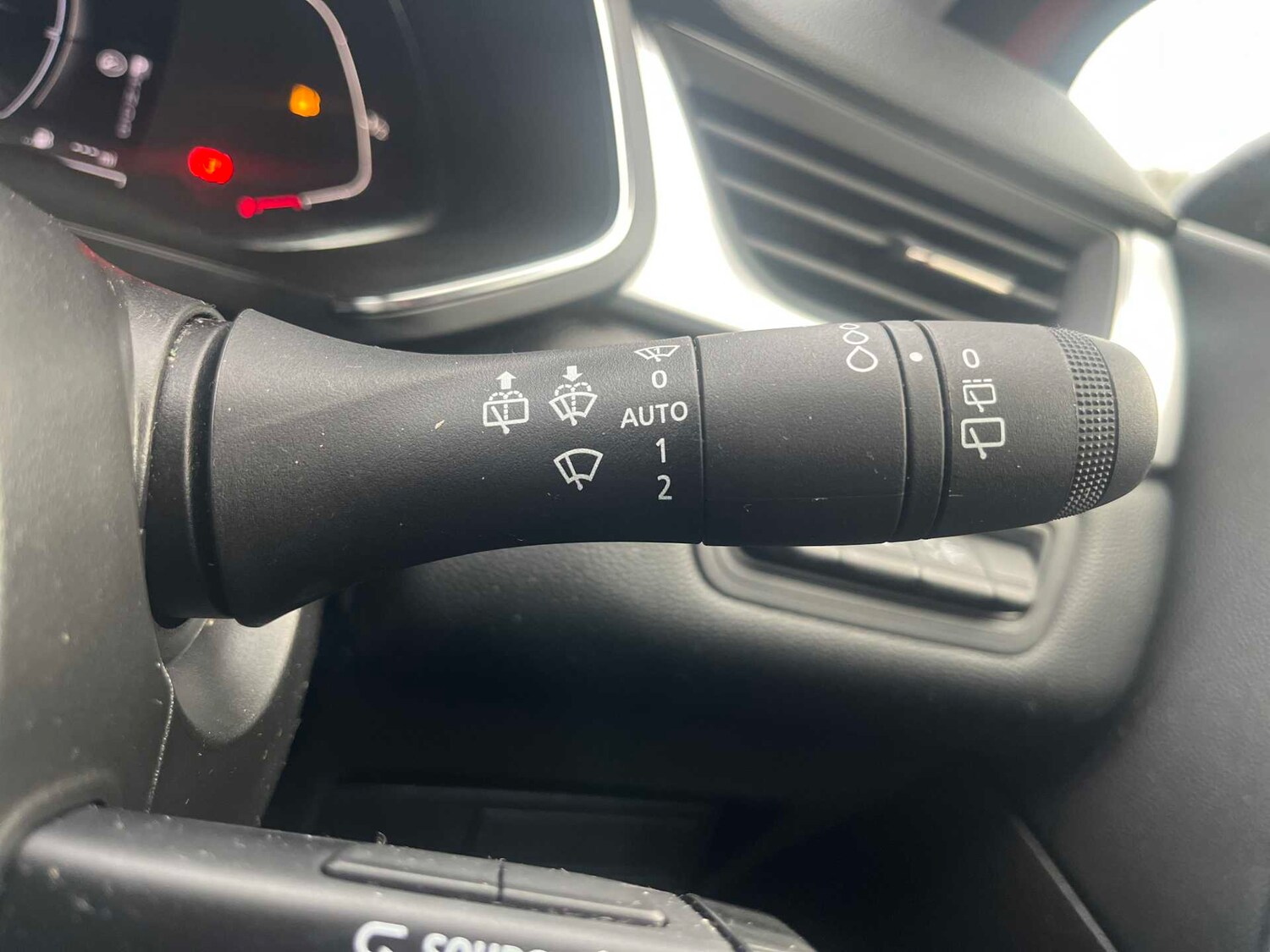 Used Renault Captur 2022 for sale - 77488179: Photo 25