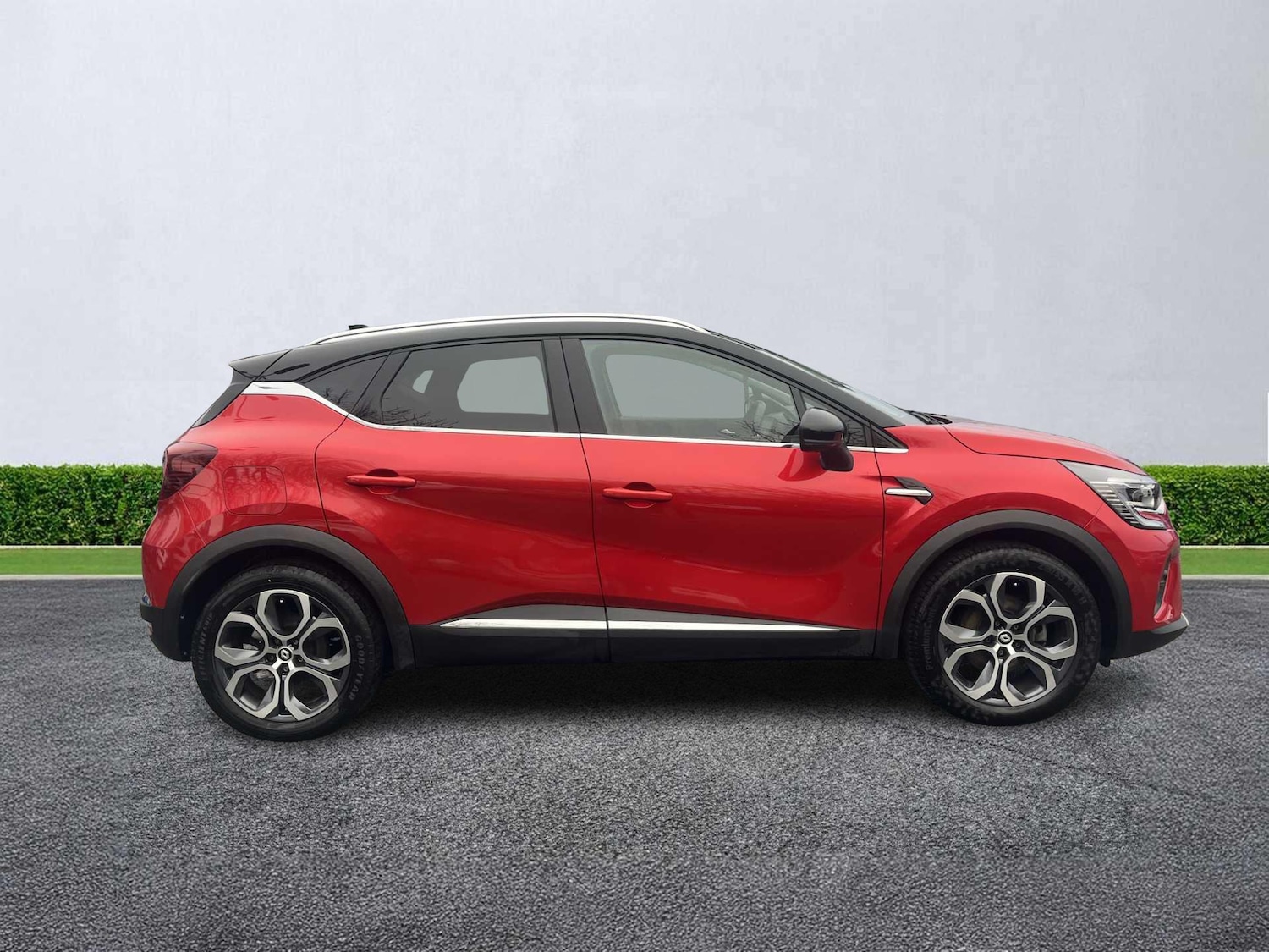 Used Renault Captur 2022 for sale - 77488179: Photo 3