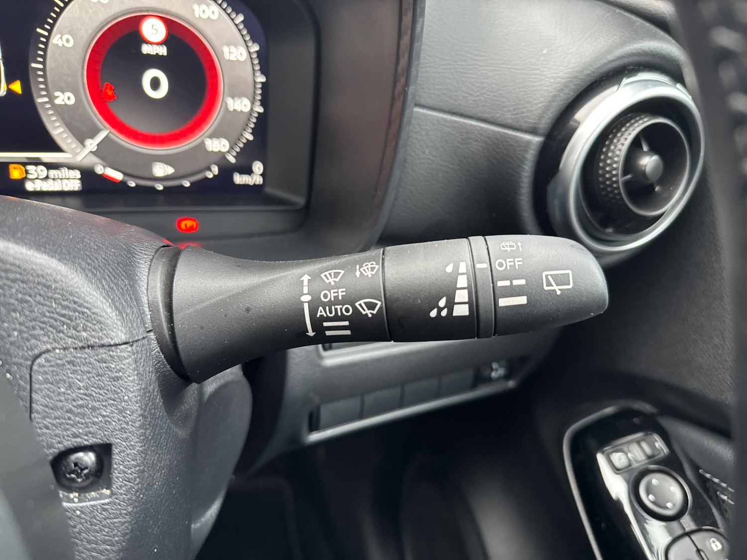 Used Nissan Juke 2024 for sale - 77488758: Photo 26