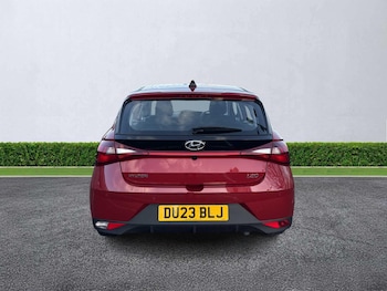 Used Hyundai i20 2023 for sale - 77689545: Photo