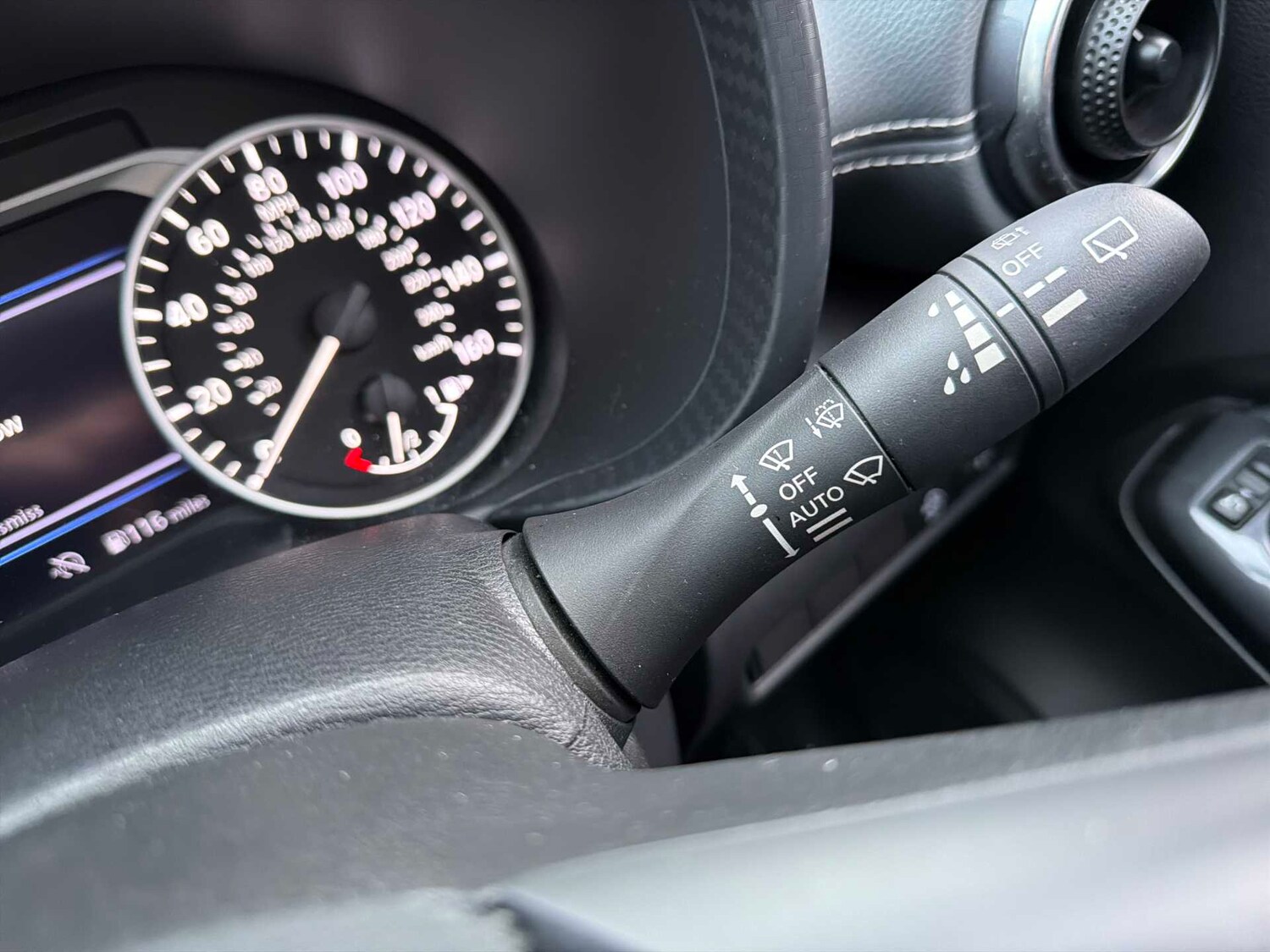 Used Nissan Juke 2019 for sale - 78026152: Photo 25