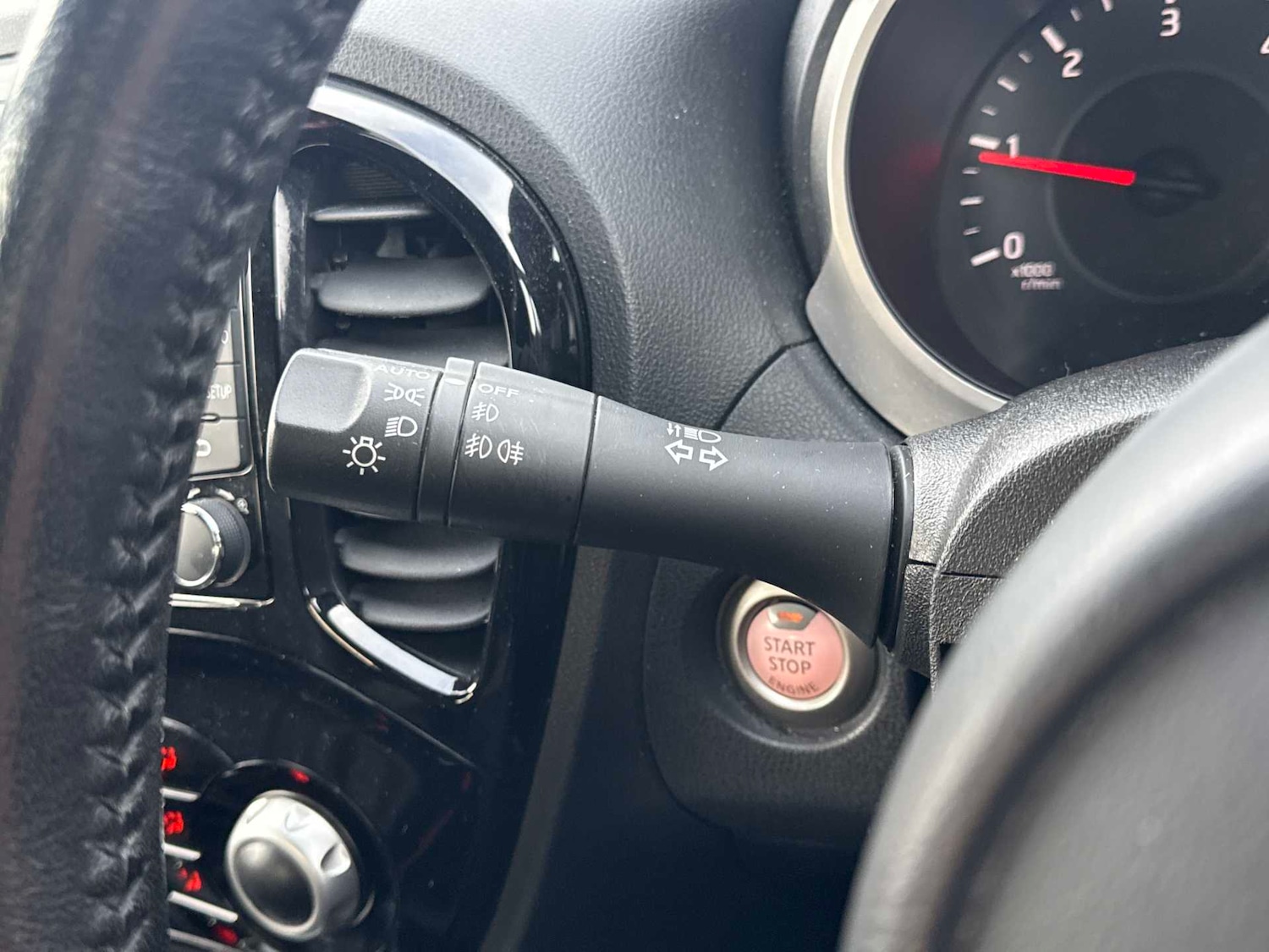 Used Nissan Juke 2017 for sale - 76830718: Photo 26