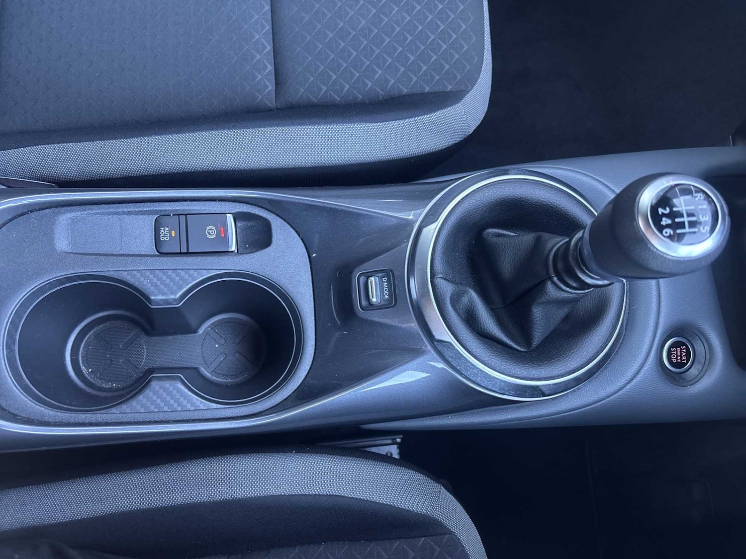 Used Nissan Juke 2022 for sale - 76383353: Photo 12