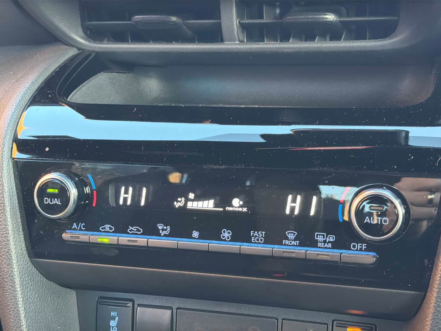 Used Toyota Yaris Cross 2023 for sale - 76777320: Photo 11