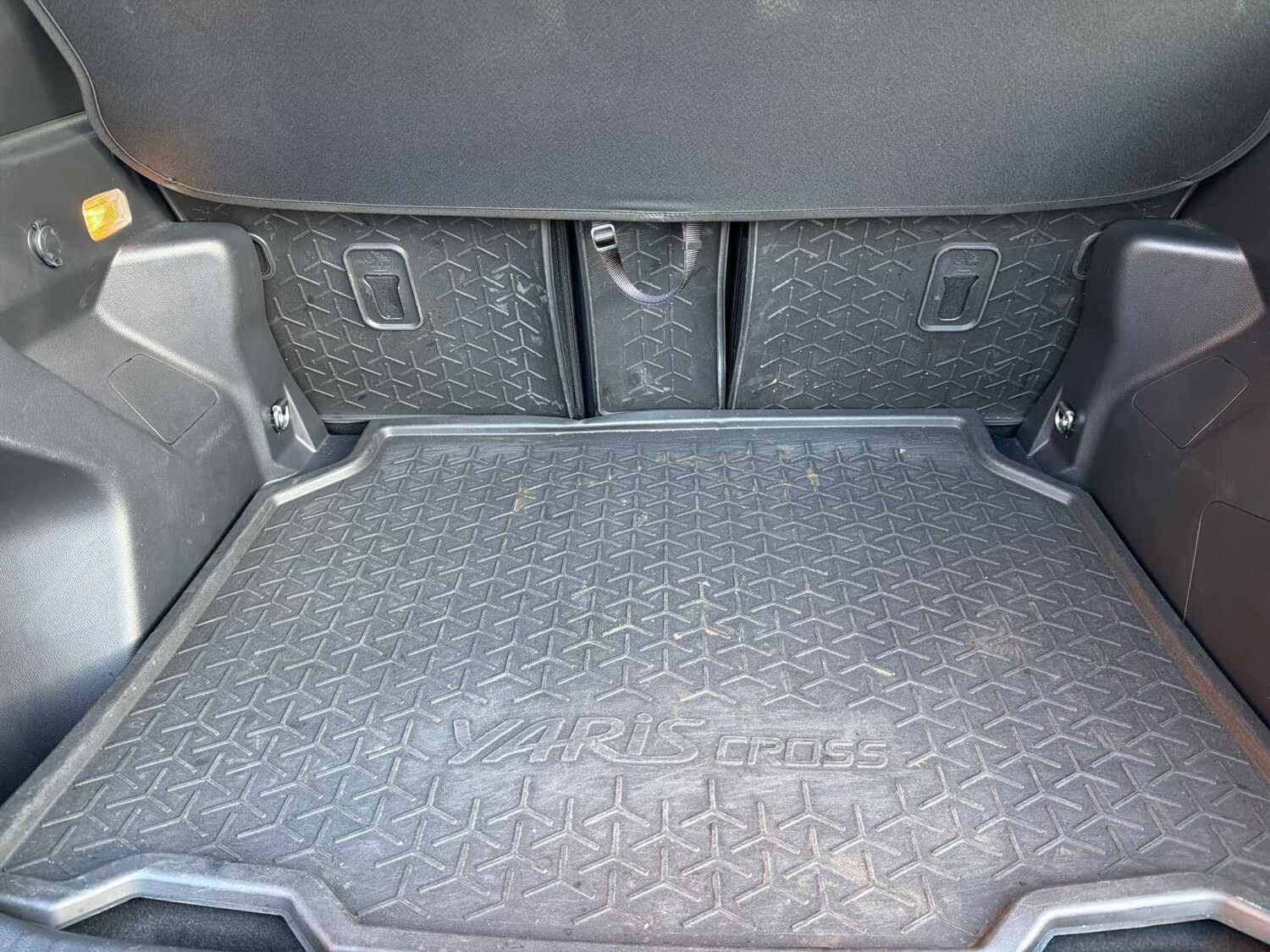 Used Toyota Yaris Cross 2023 for sale - 76777320: Photo 16