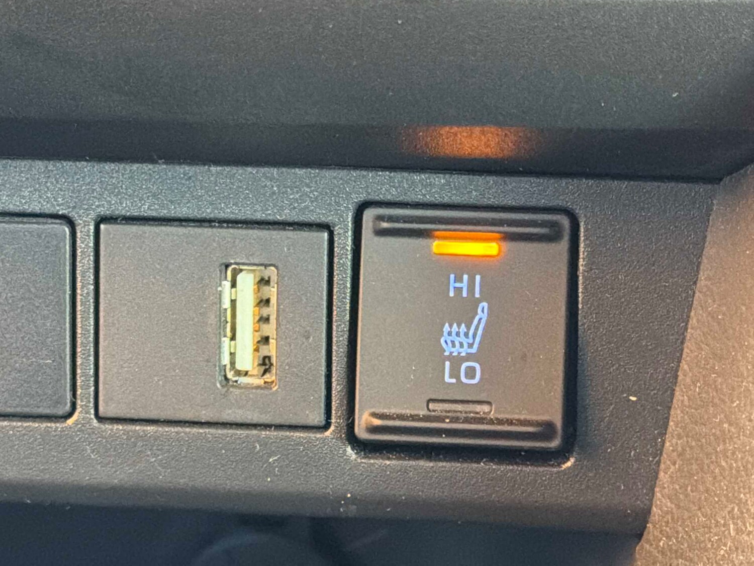 Used Toyota Yaris Cross 2023 for sale - 76777320: Photo 28