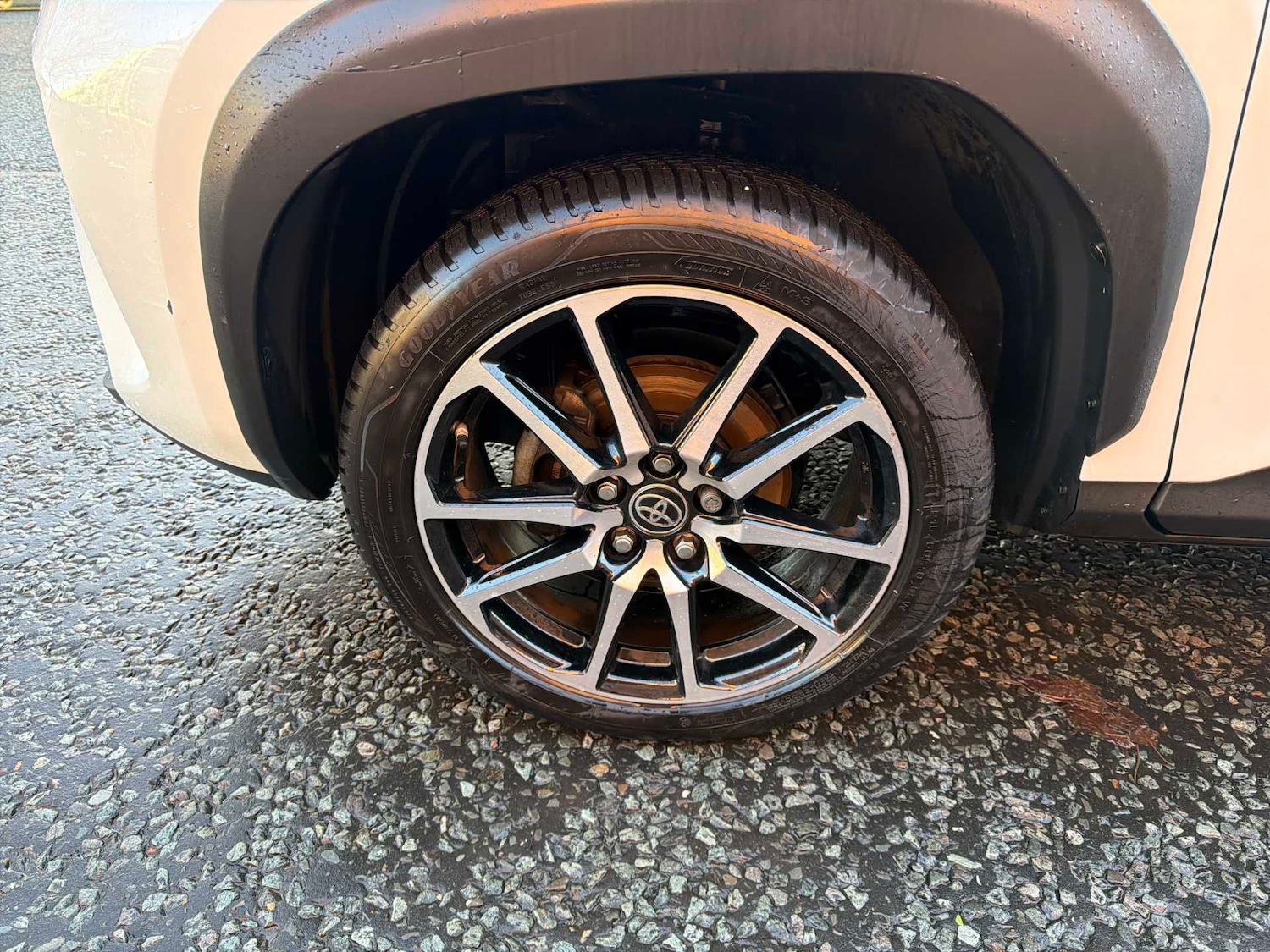 Used Toyota Yaris Cross 2023 for sale - 76777320: Photo 6