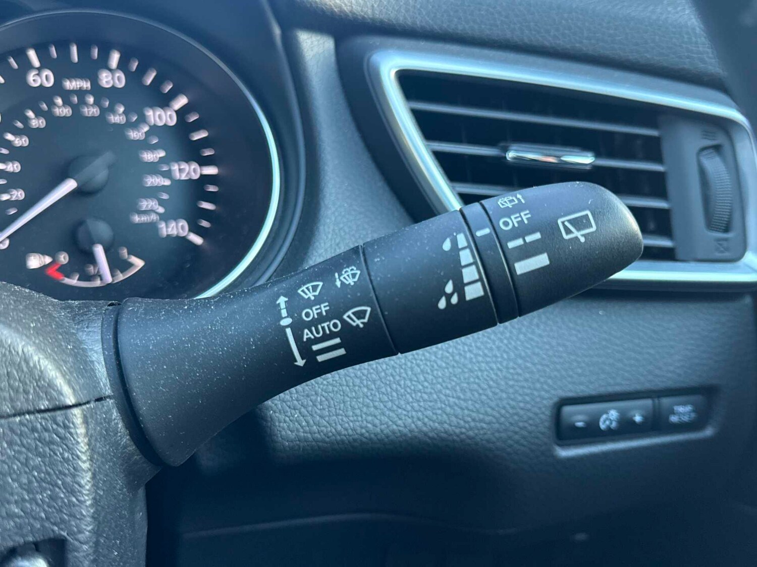 Used Nissan Qashqai 2017 for sale - 76681739: Photo 25