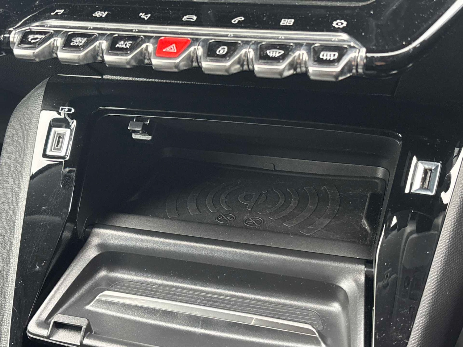 Used Peugeot 208 2021 for sale - 76809429: Photo 22