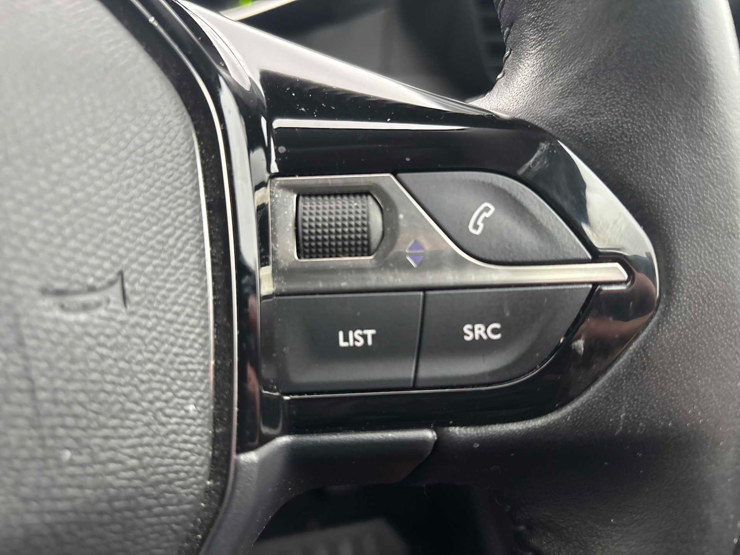 Used Peugeot 208 2021 for sale - 76809429: Photo 23