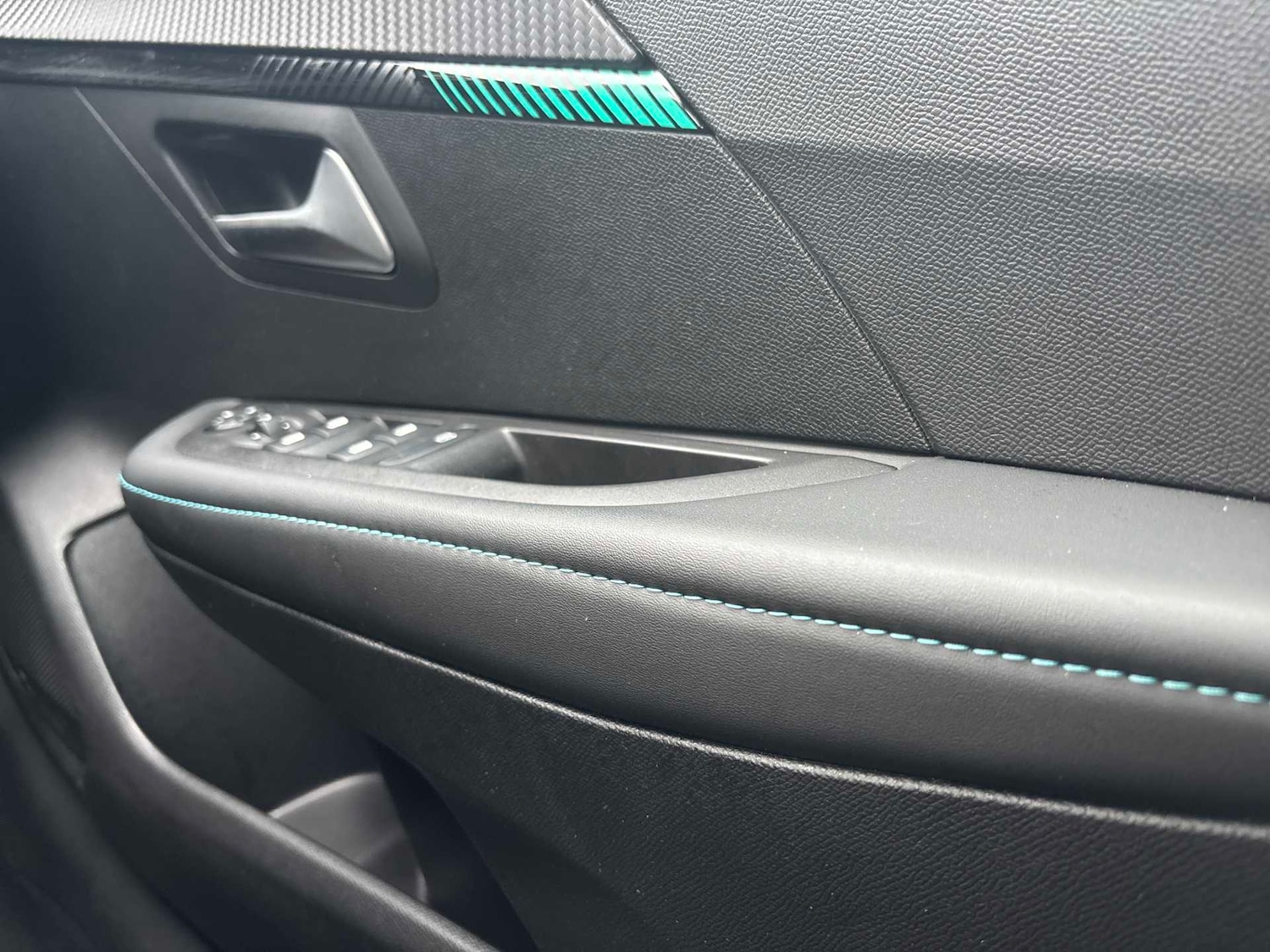 Used Peugeot 208 2021 for sale - 76809429: Photo 29