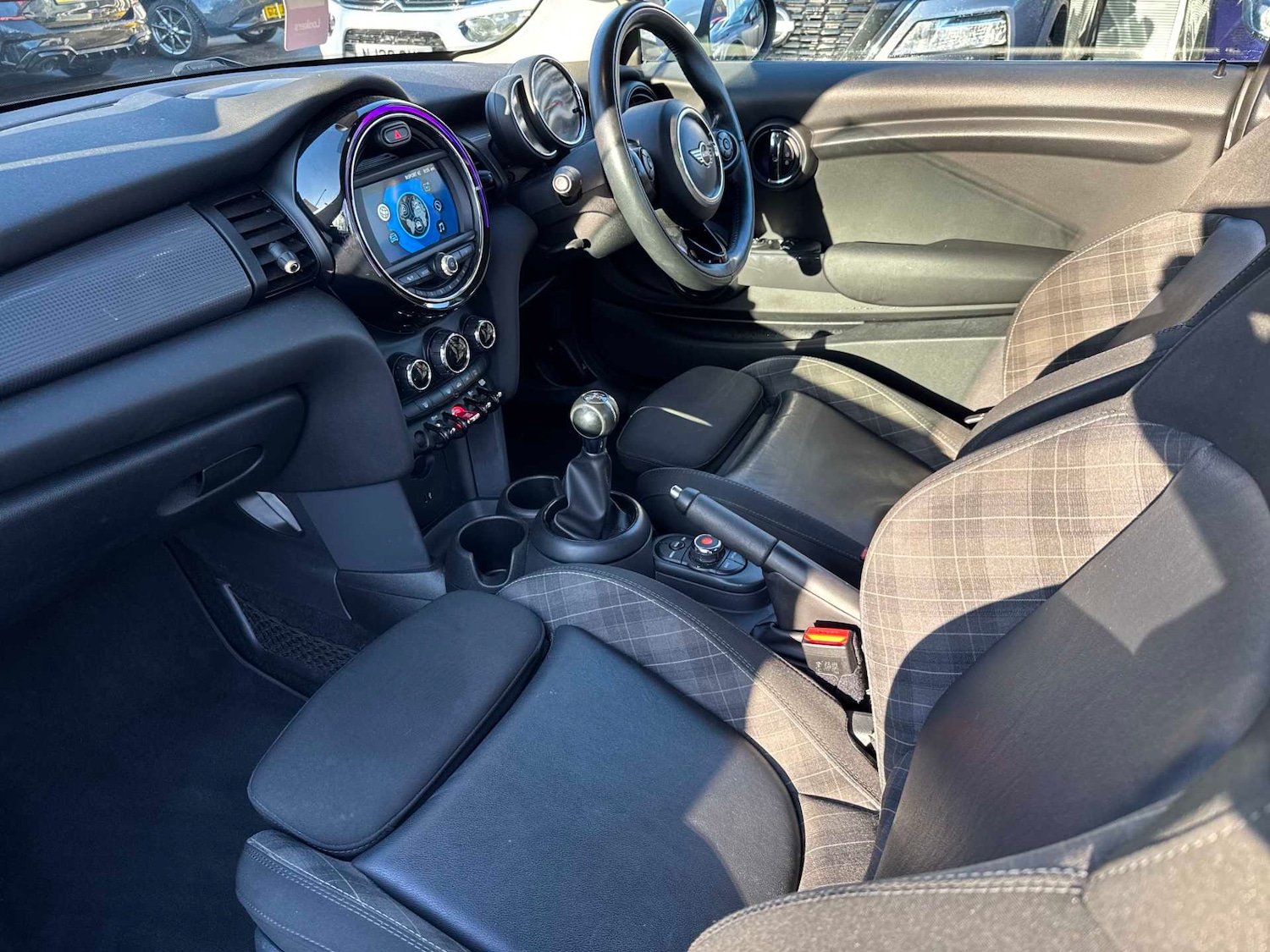 Used MINI Hatch 2018 for sale - 76543062: Photo 7