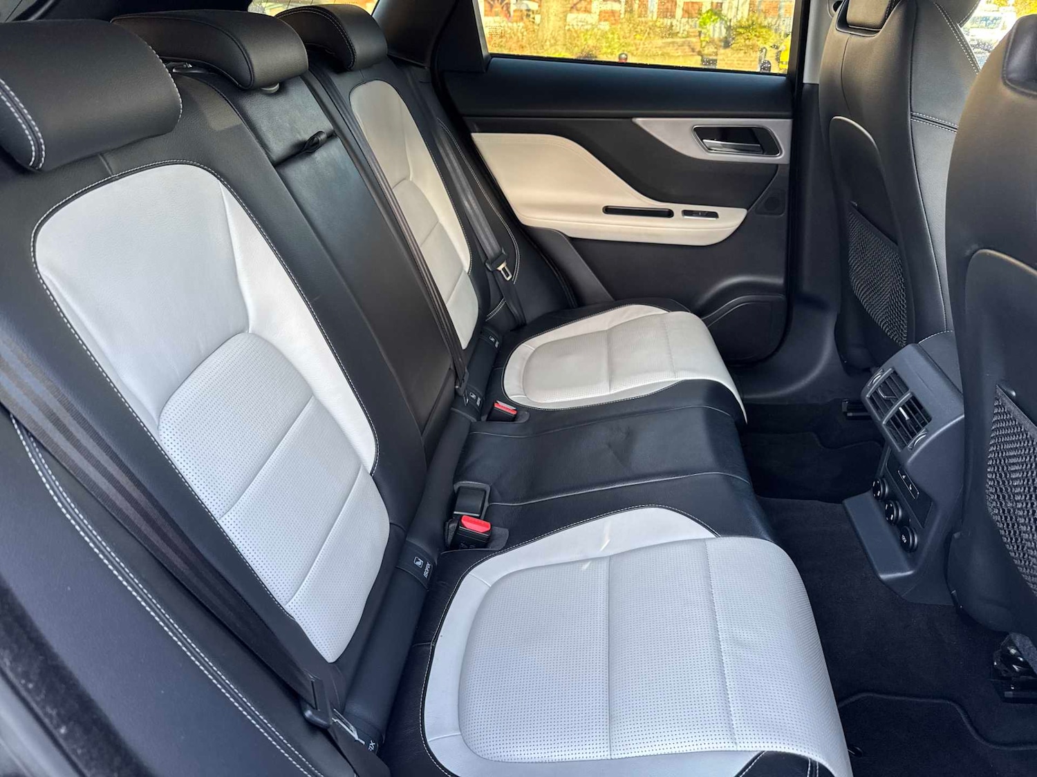 Used Jaguar F-Pace 2016 for sale - 77003686: Photo 15