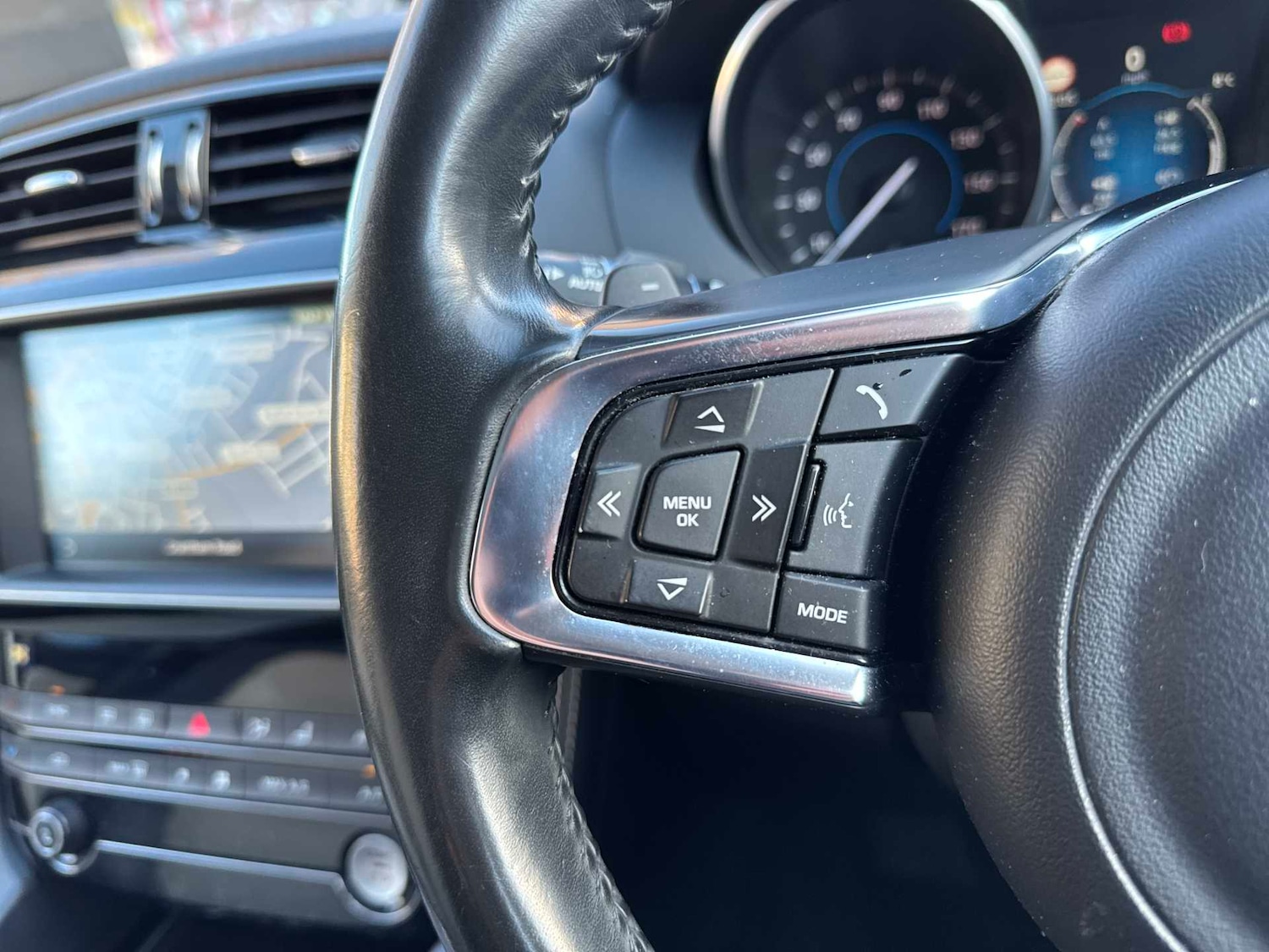 Used Jaguar F-Pace 2016 for sale - 77003686: Photo 24