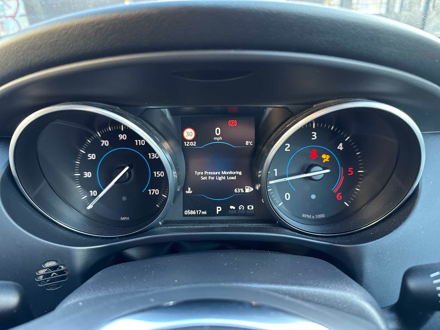 Used Jaguar F-Pace 2016 for sale - 77003686: Photo 9