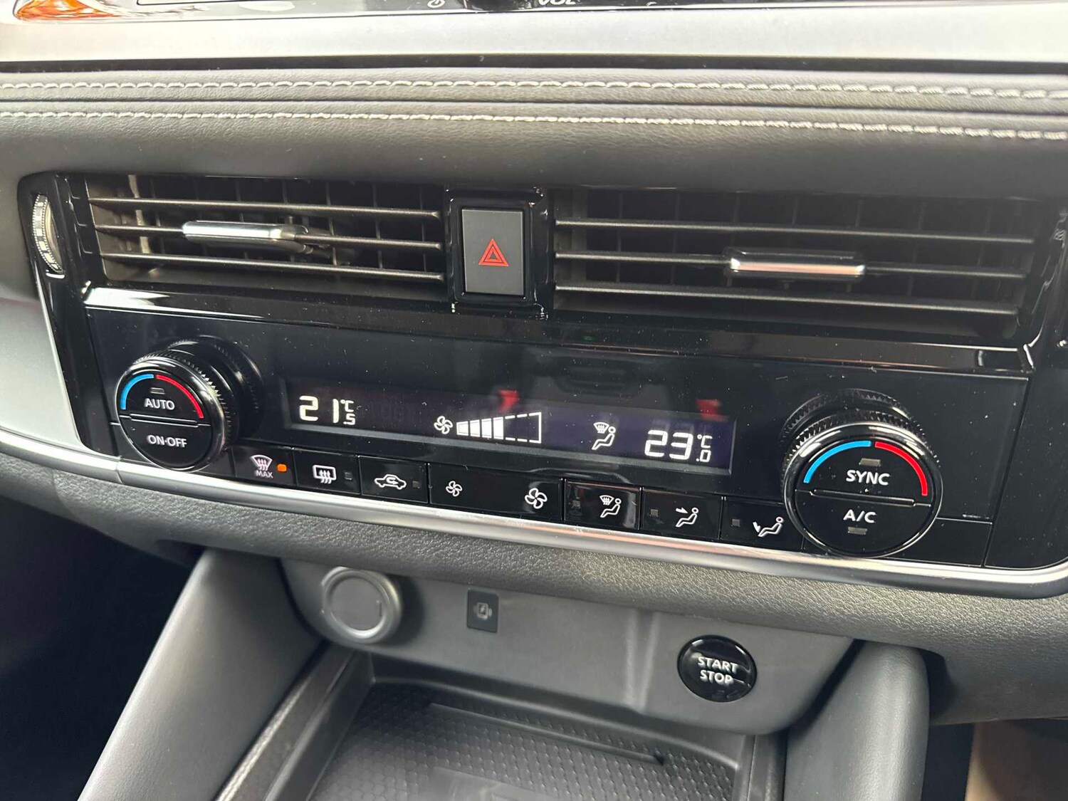 Used Nissan Qashqai 2025 for sale - 76490827: Photo 11