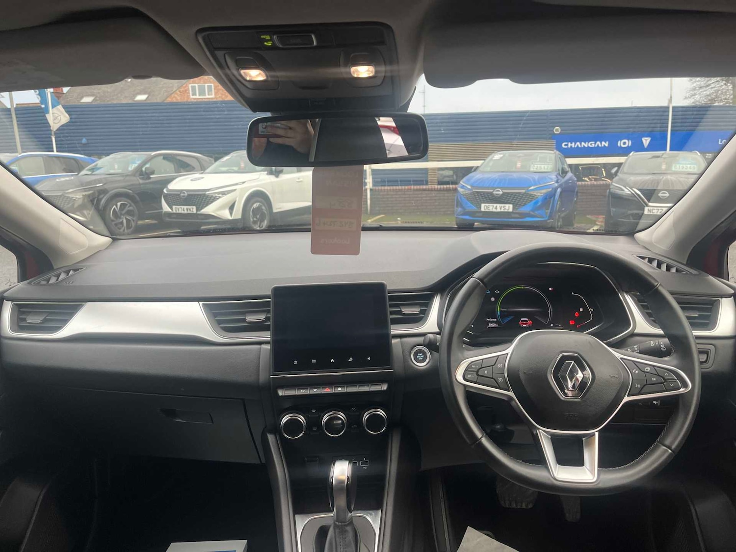 Used Renault Captur 2022 for sale - 77012422: Photo 8