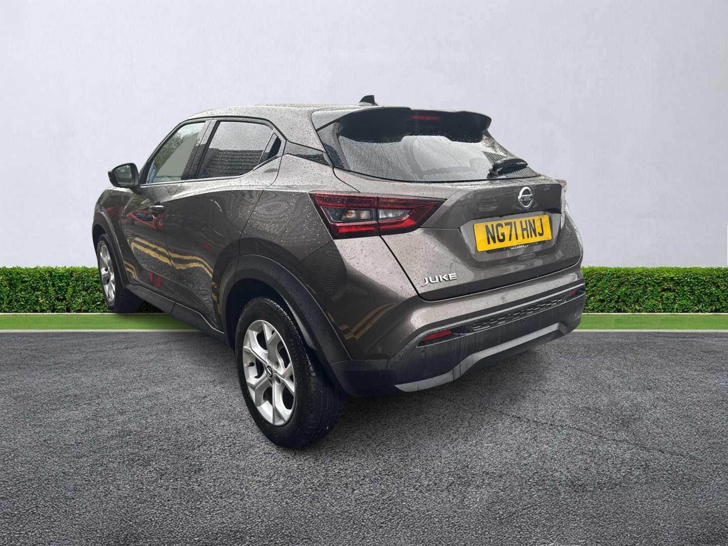 Used Nissan Juke 2021 for sale - 76331085: Photo 2