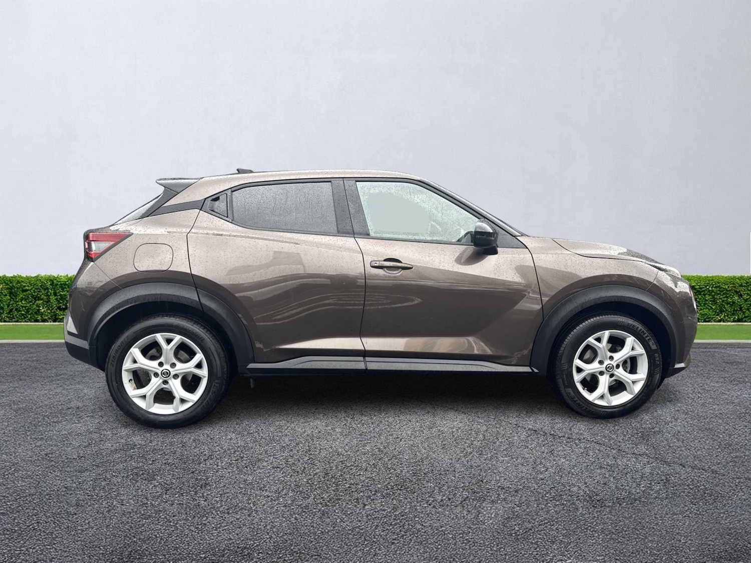 Used Nissan Juke 2021 for sale - 76331085: Photo 3