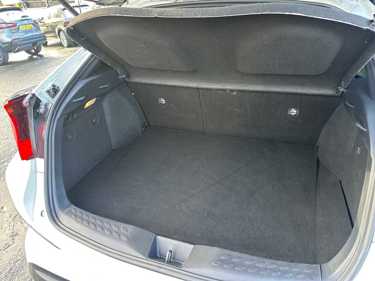 Used Toyota C-HR 2020 for sale - 76628155: Photo 16