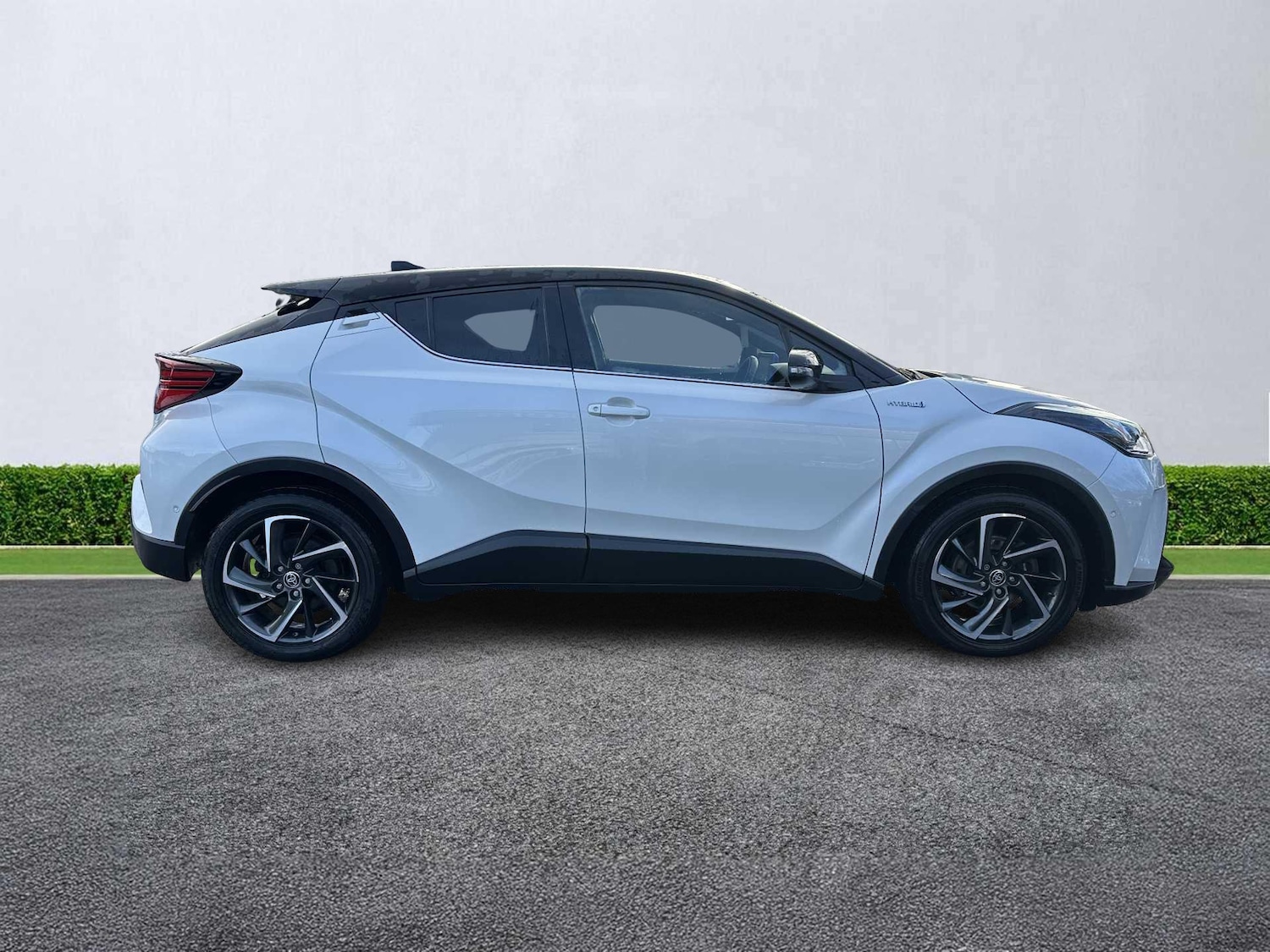 Used Toyota C-HR 2020 for sale - 76628155: Photo 3