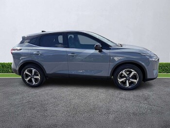 Used Nissan Qashqai 2023 for sale - 78274033: Photo