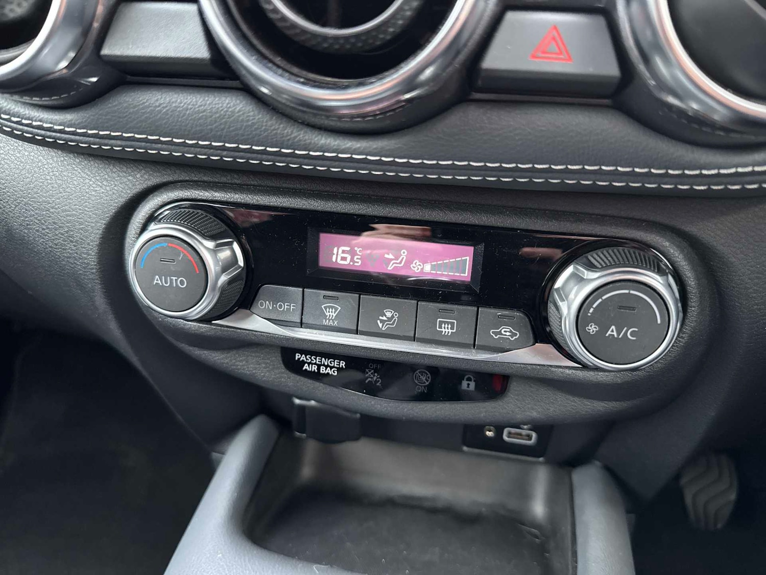 Used Nissan Juke 2022 for sale - 76510731: Photo 11