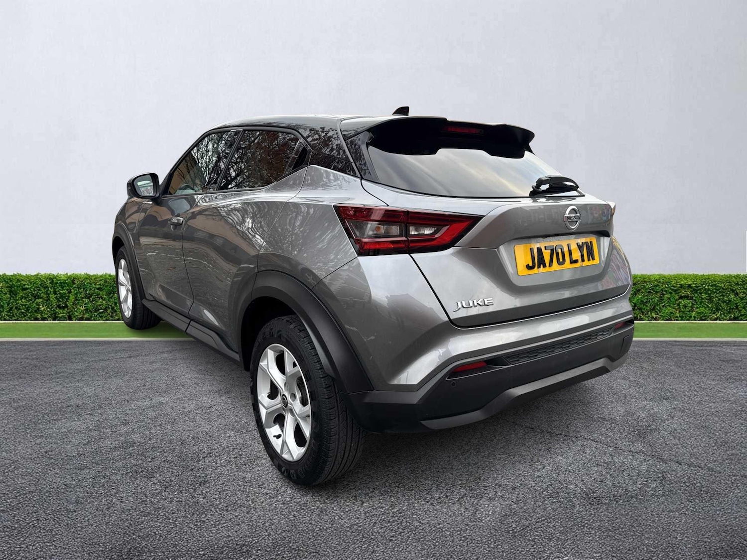Used Nissan Juke 2022 for sale - 76510731: Photo 2
