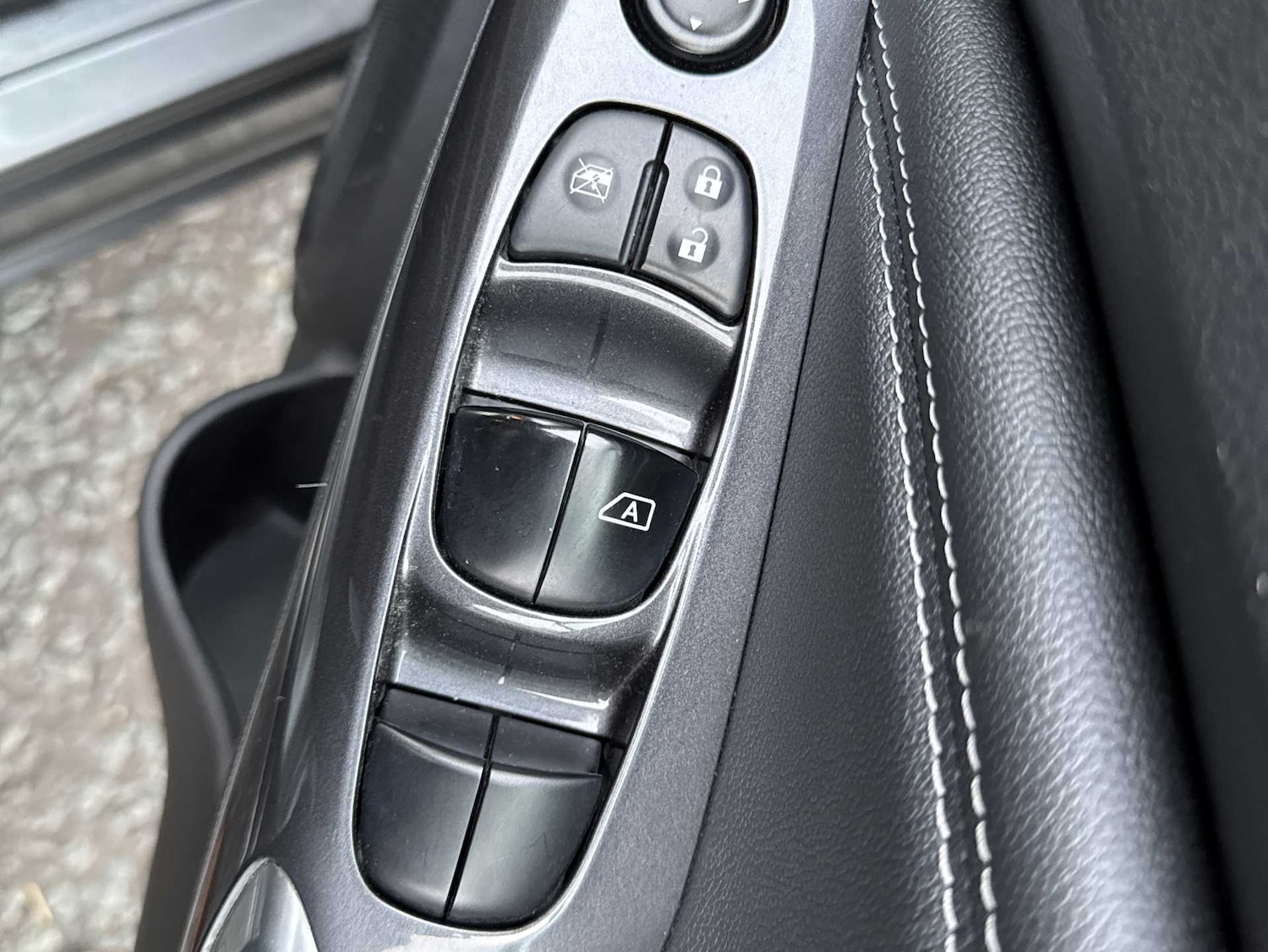 Used Nissan Juke 2022 for sale - 76510731: Photo 20