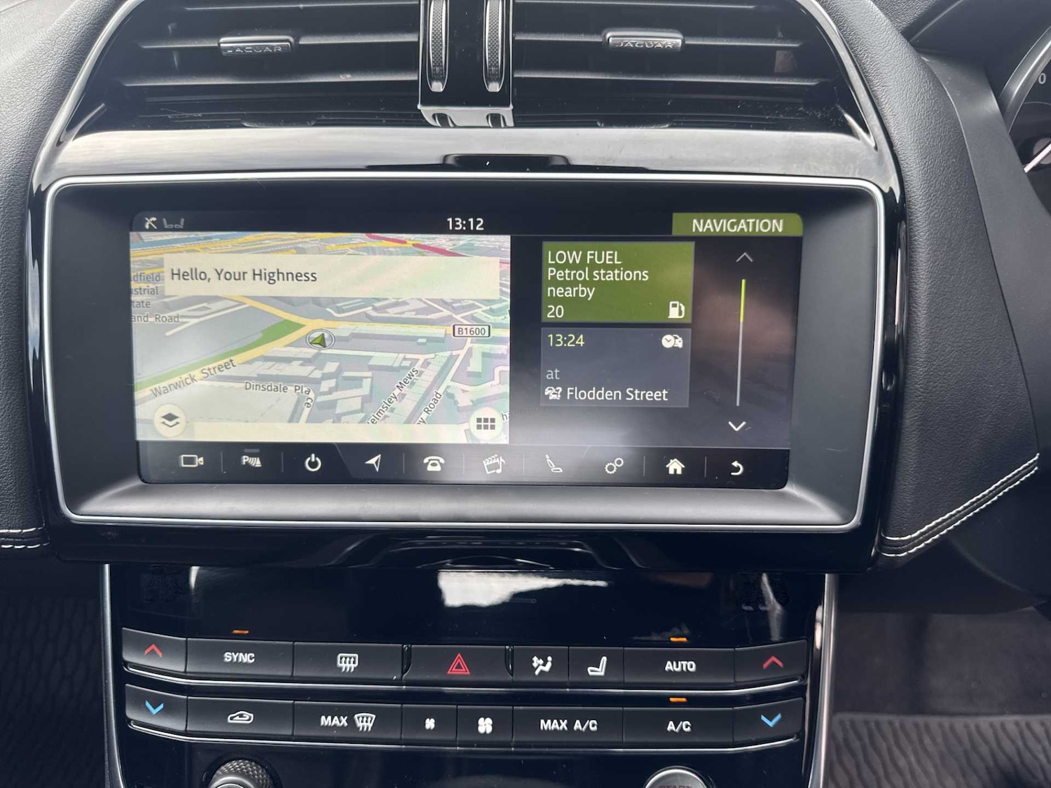 Used Jaguar XE 2018 for sale - 76477255: Photo 22